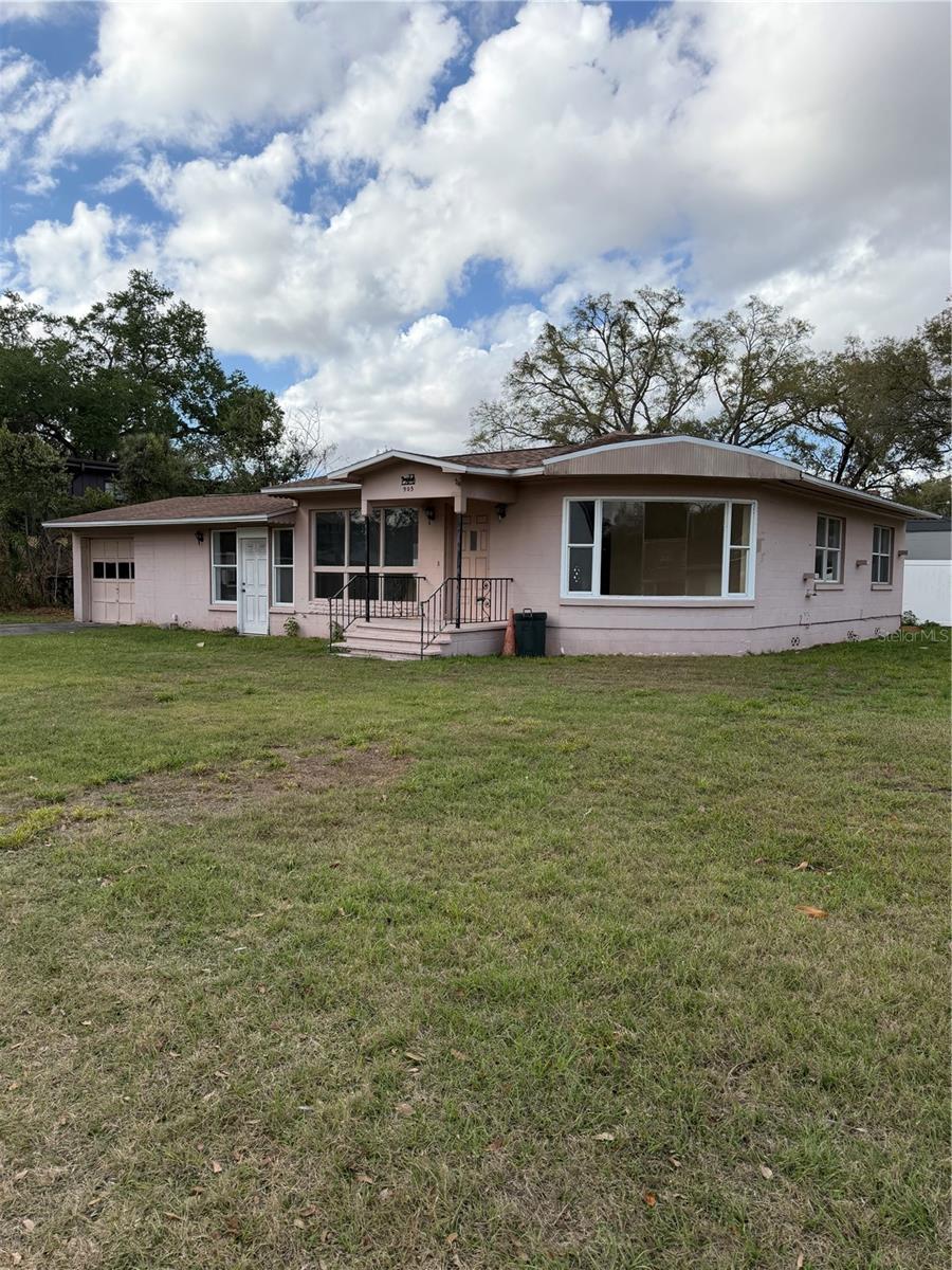 905 Dowd Avenue, FL