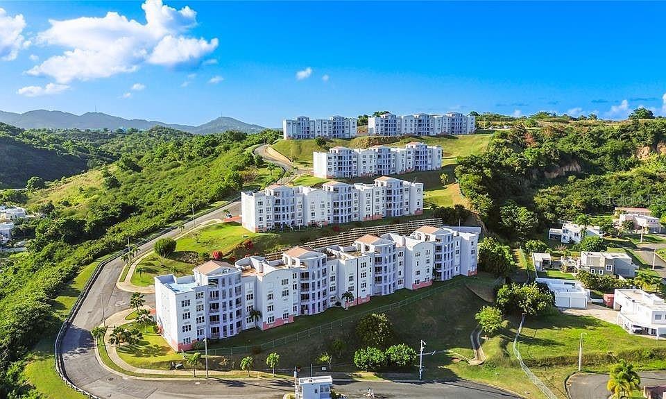 Ph-7 La Costa Apts, PR