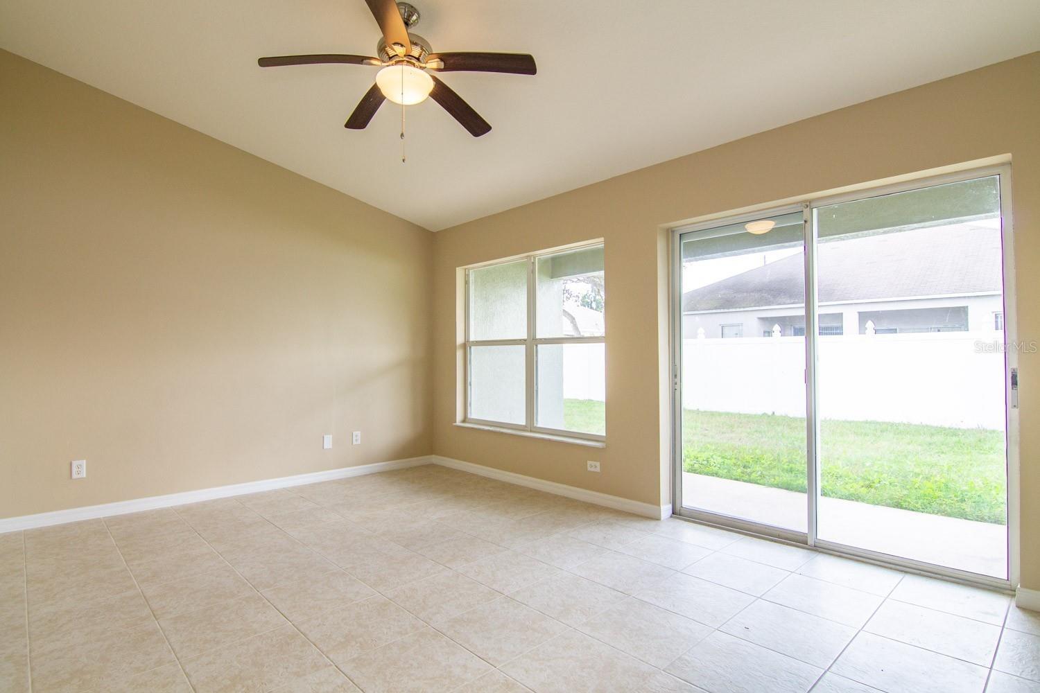 402 Bridgewater Court, FL