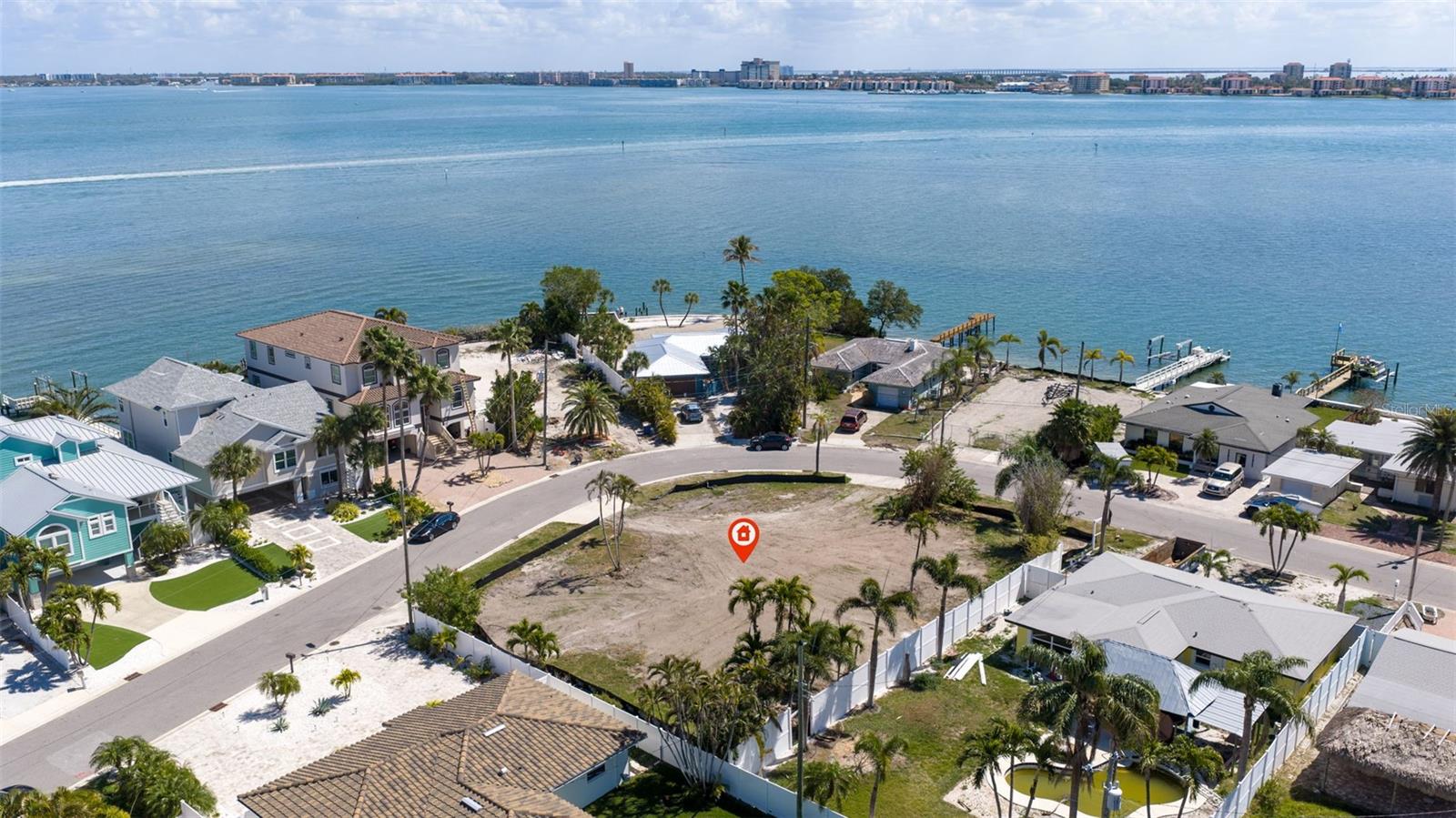 911 Boca Ciega Isle Dr, FL