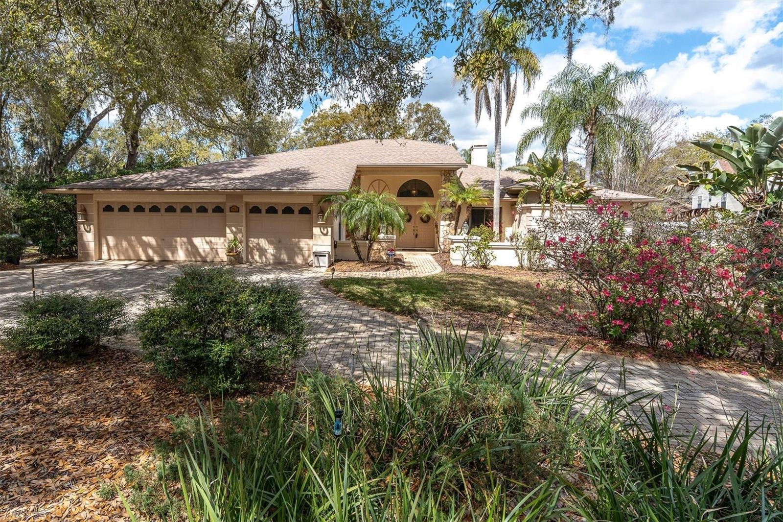 8823 Crescent Forest Blvd, FL