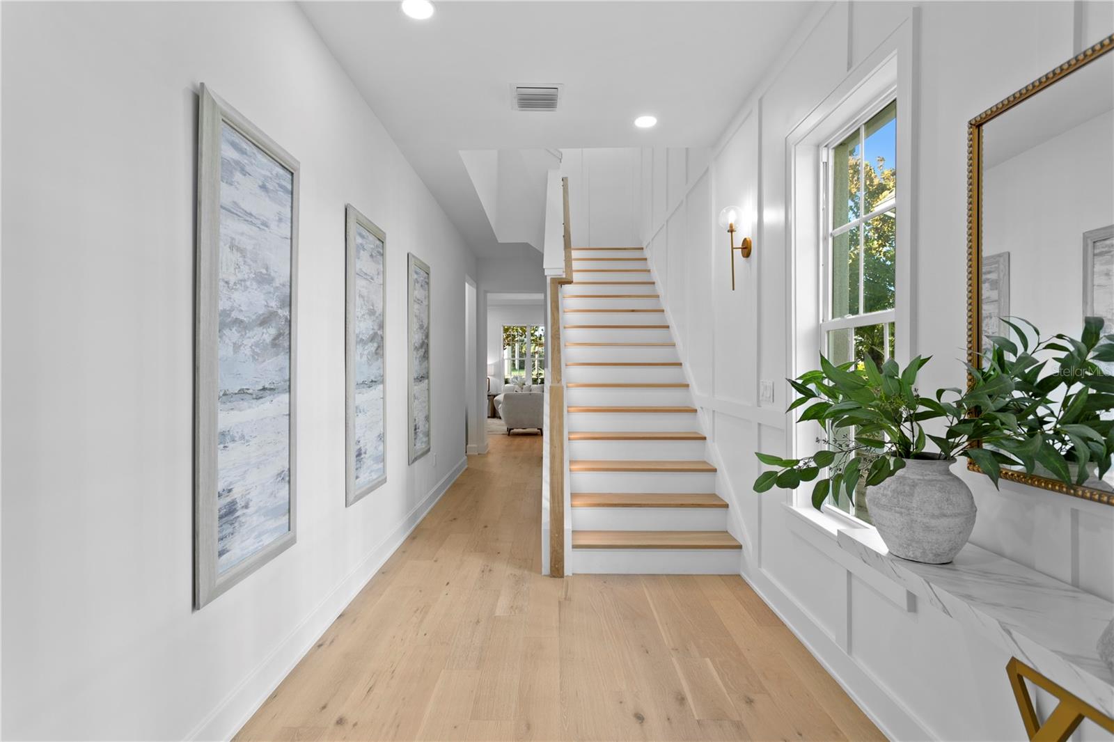 460 Gilman Place, FL