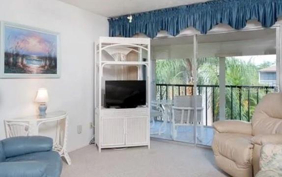 16881 Davis Road, FL