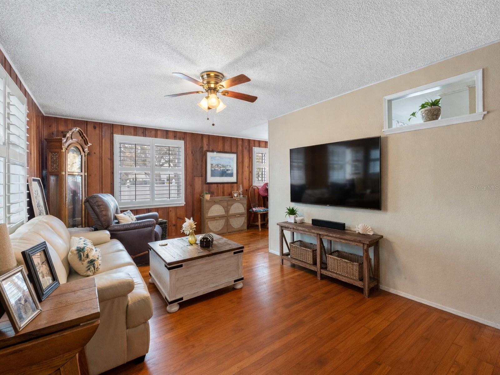 427 5th Street, FL