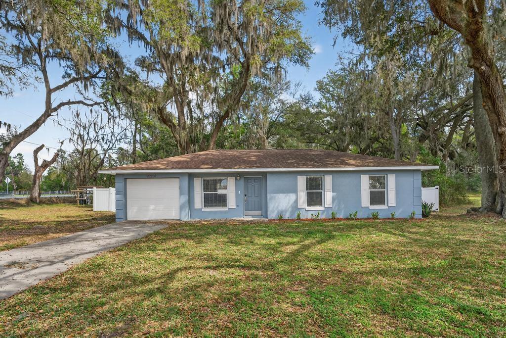 42210 Lakeview Drive, FL