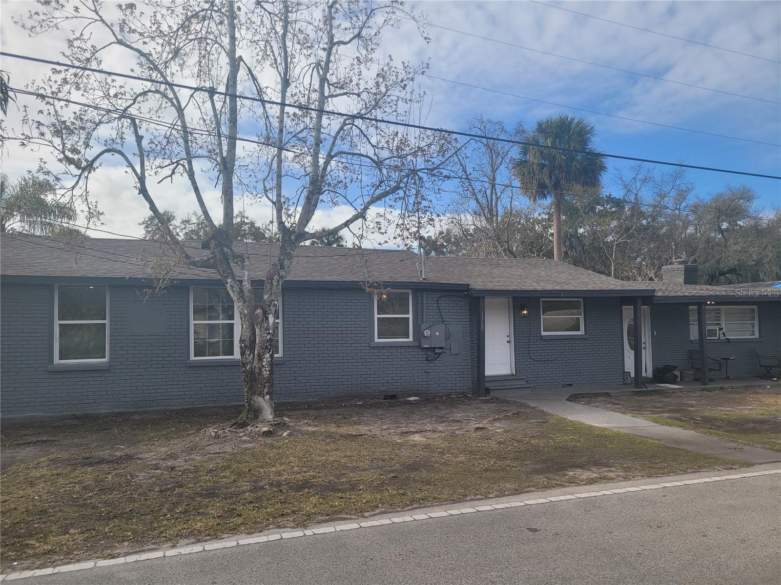 1320 Oleander Avenue, FL