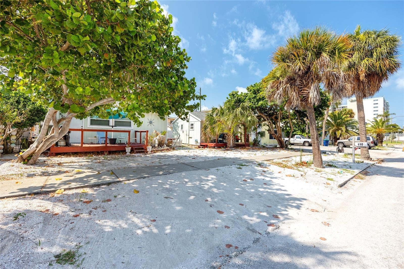 610 72nd Ave, FL