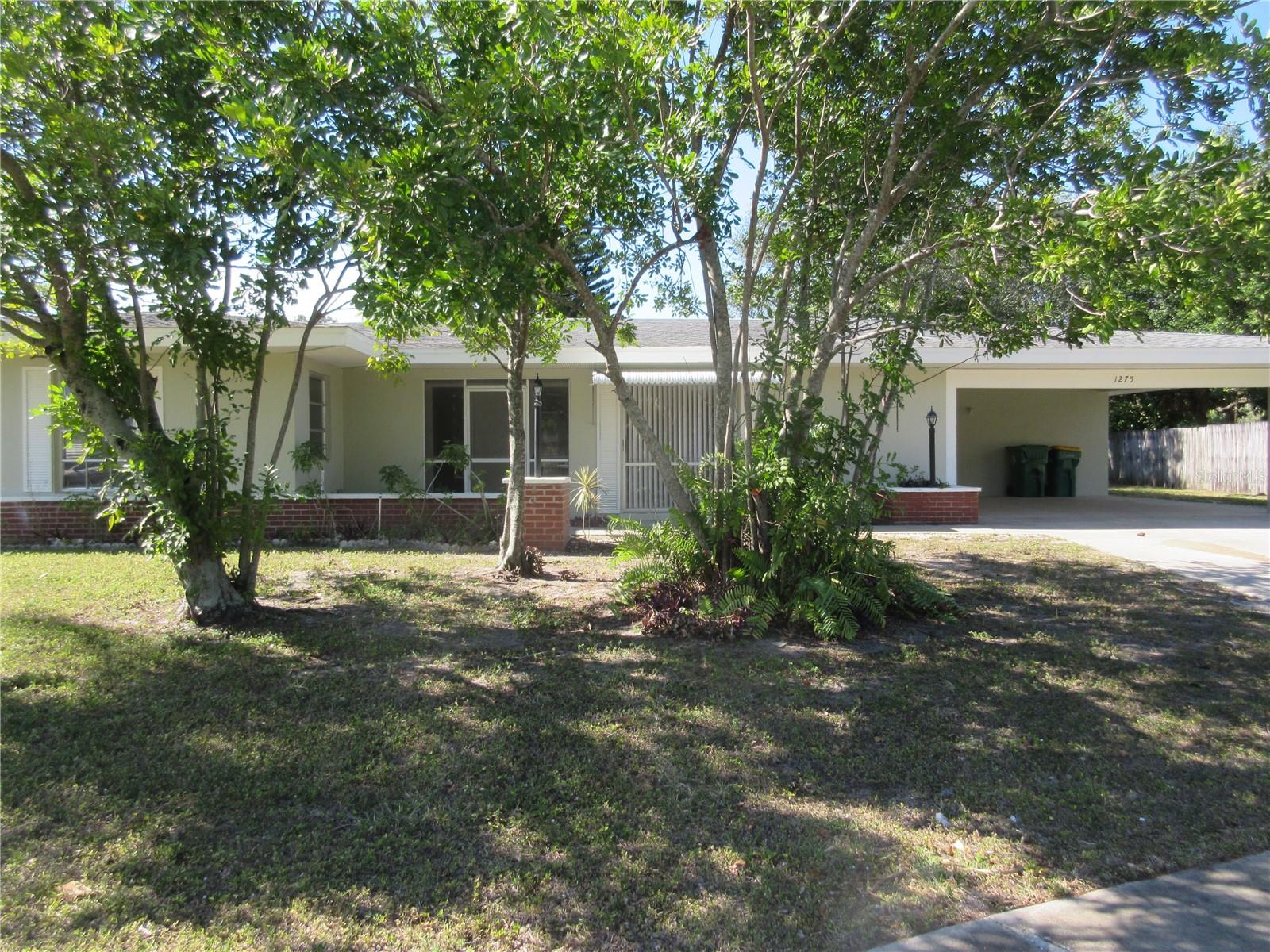 1275 Price Circle, FL
