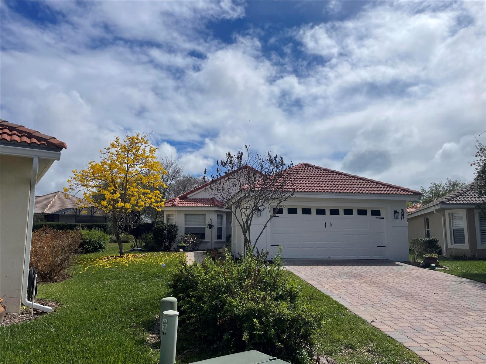 319 Niblick Circle, FL