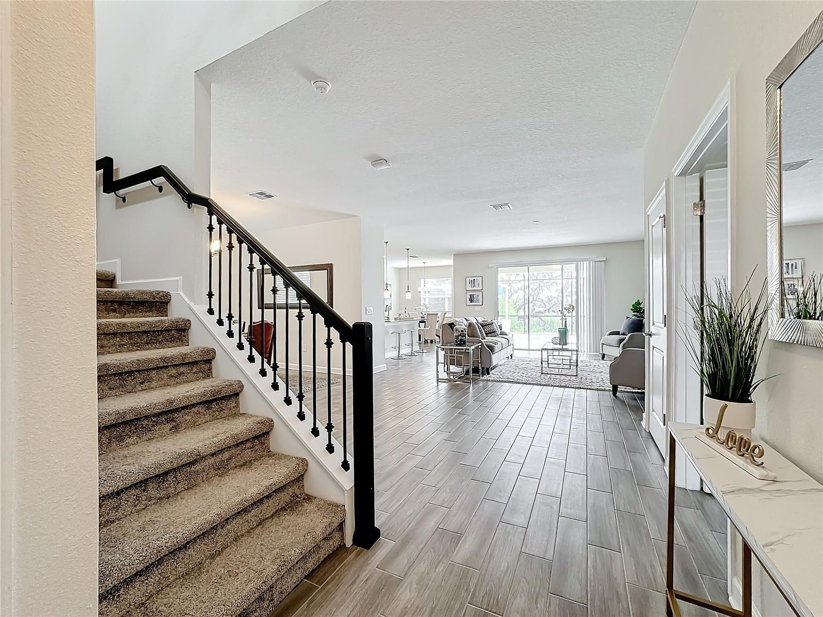 8886 Fallen Oak Drive, FL