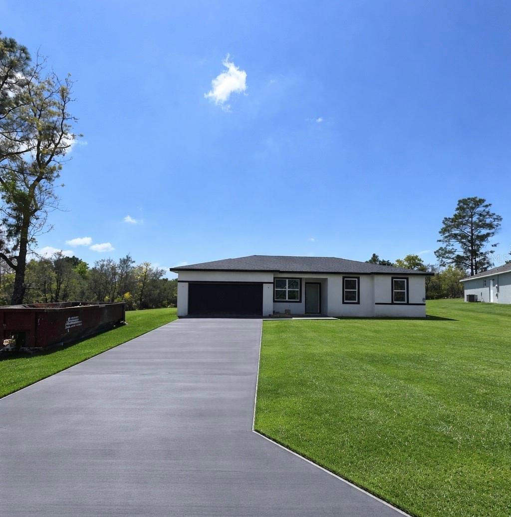2520 Windchime Loop, FL