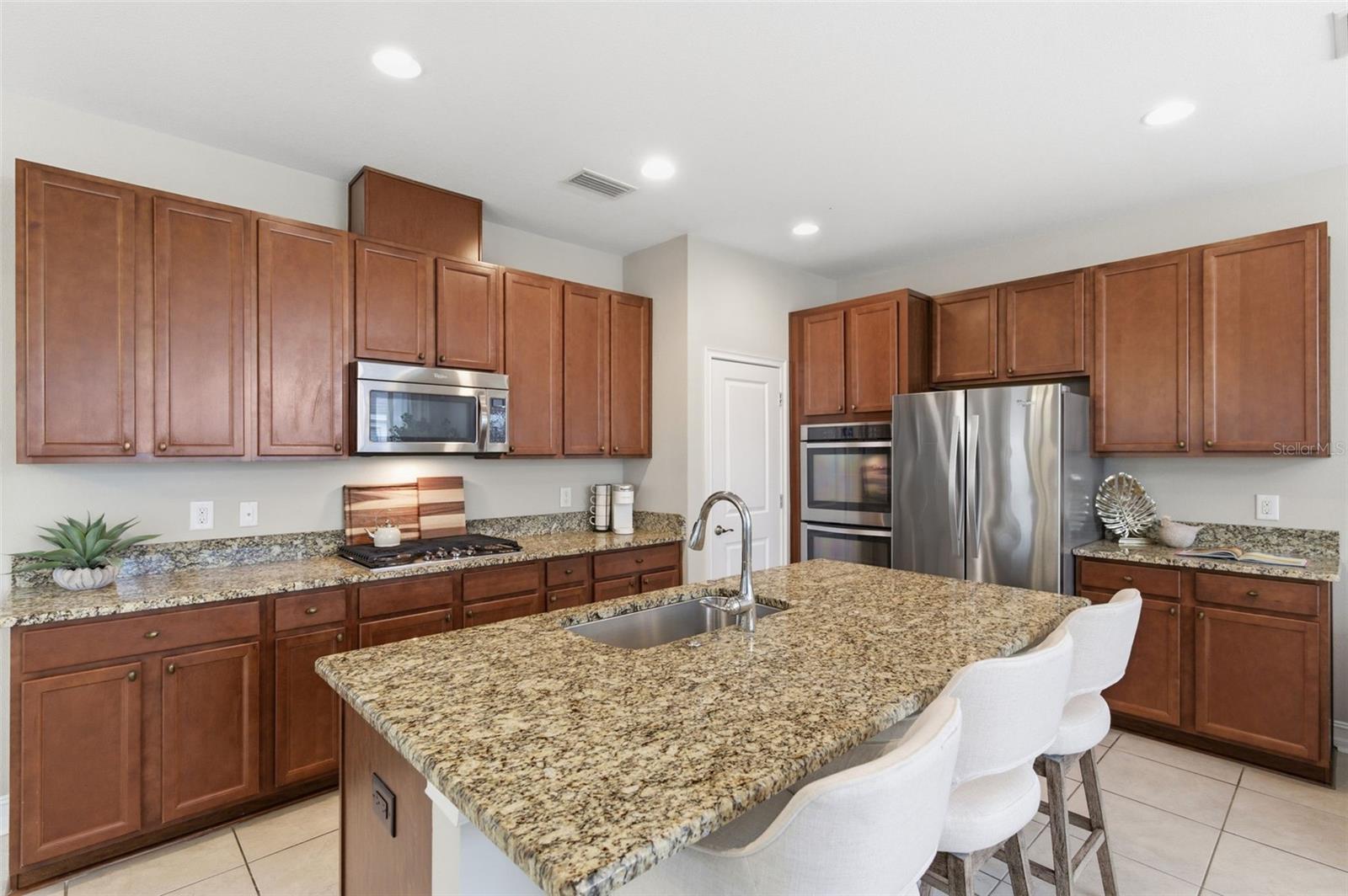 29211 Perilli Place, FL