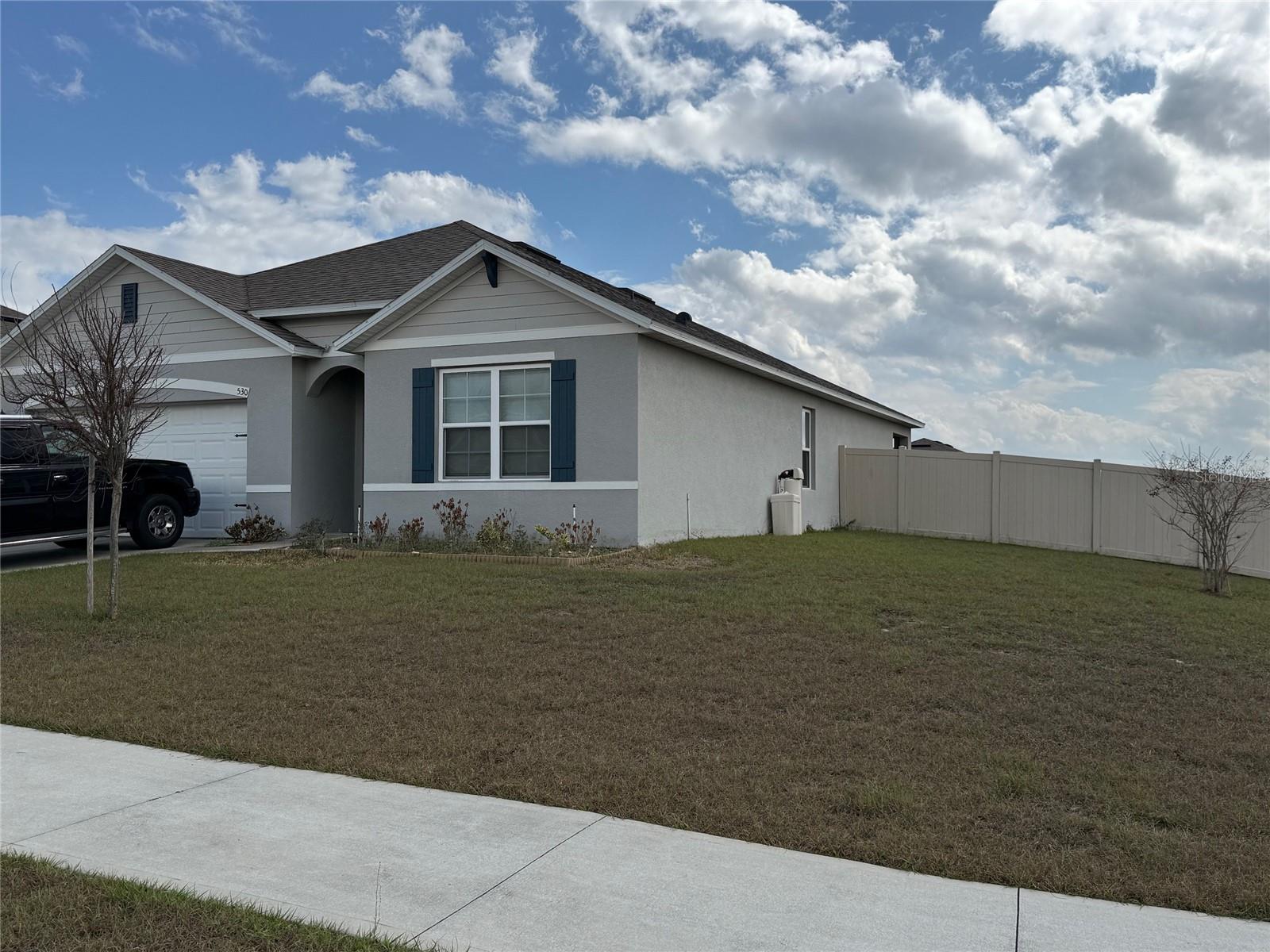 530 Auburn Grove Ter, FL