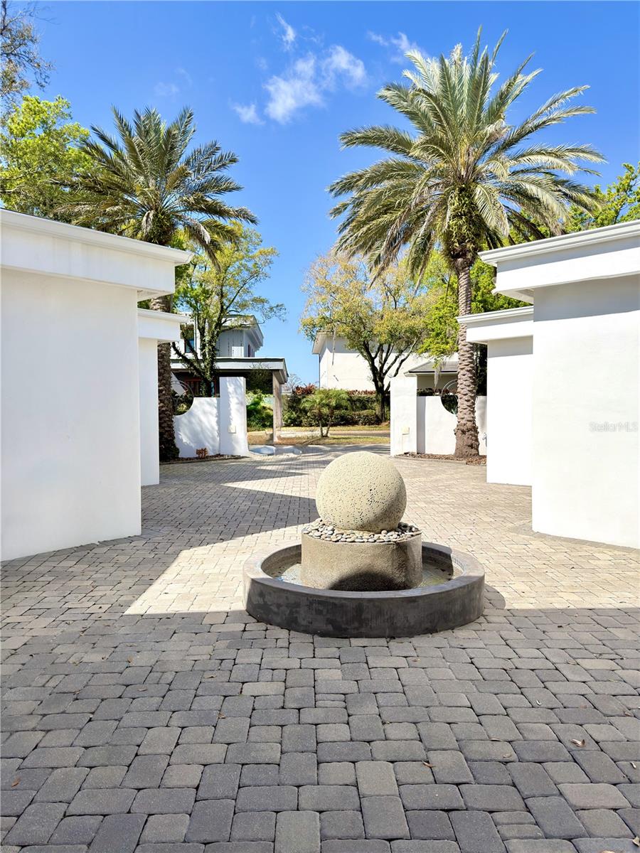 6049 Lady Bet Drive, FL