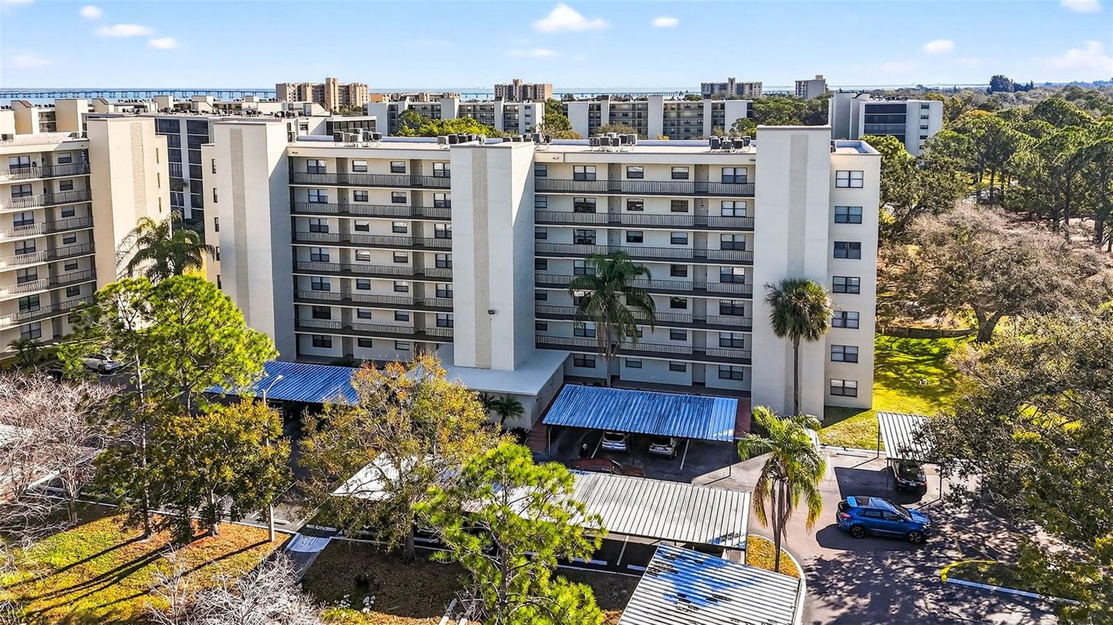 800 Cove Cay Drive, FL