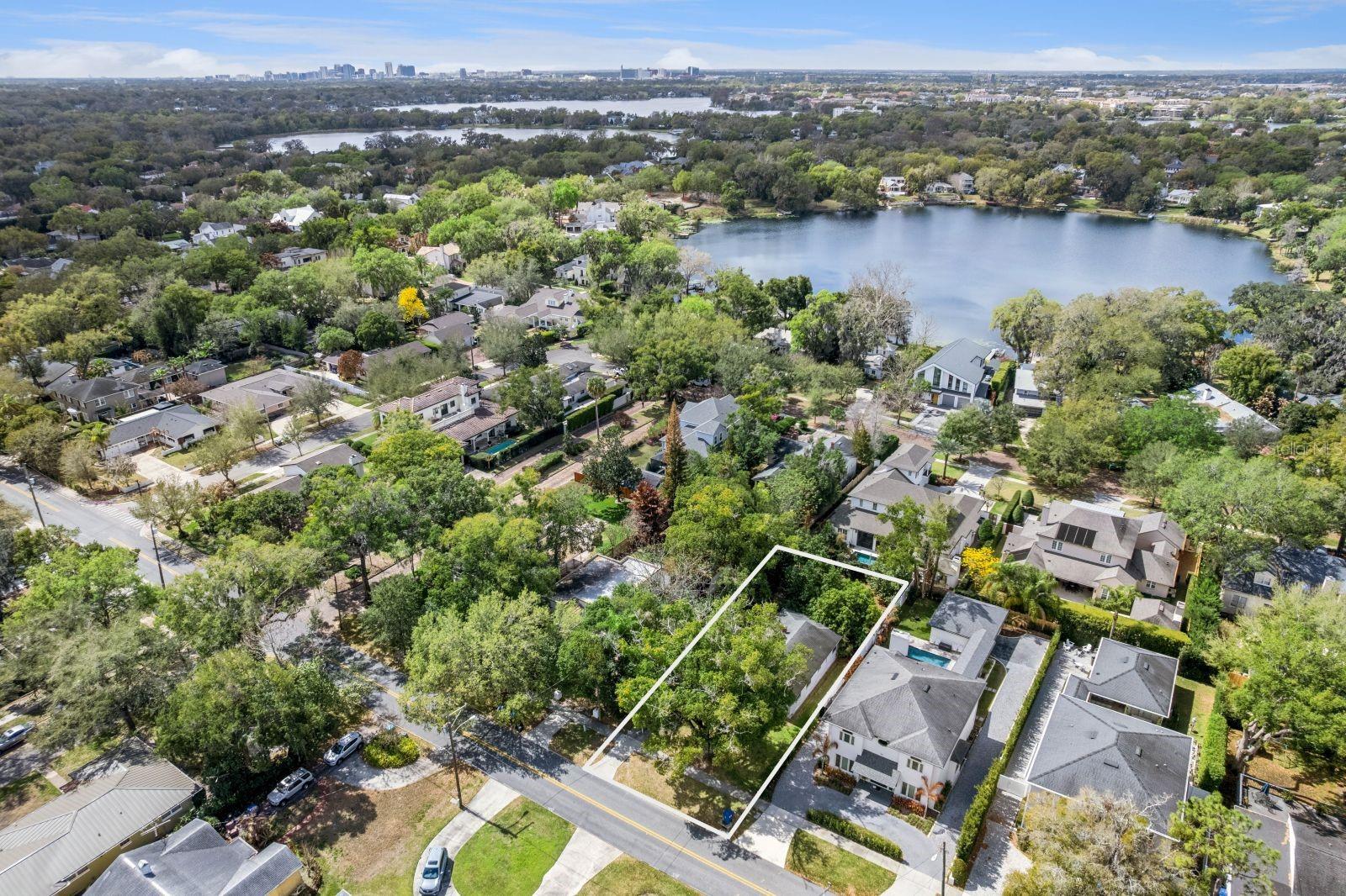 325 Phelps Avenue, FL