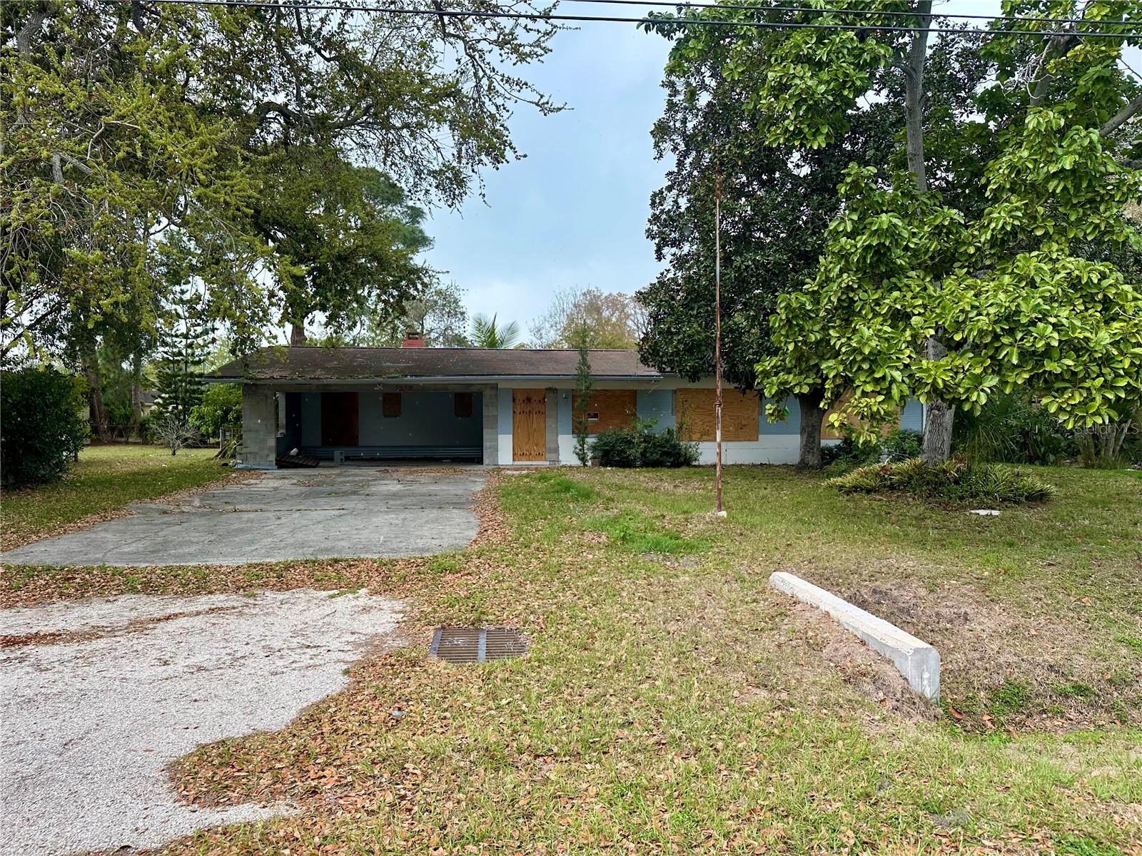 312 N Manhattan Ave, FL