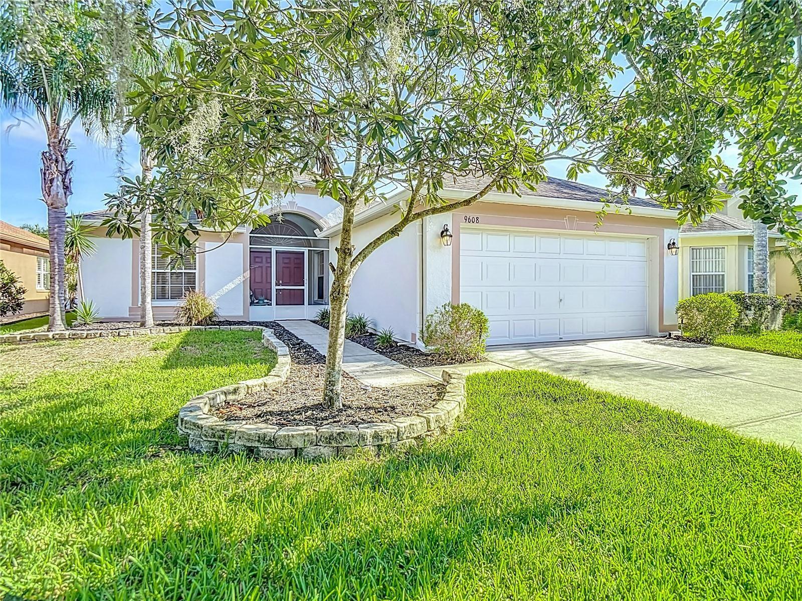 9608 Rolling Cir, FL