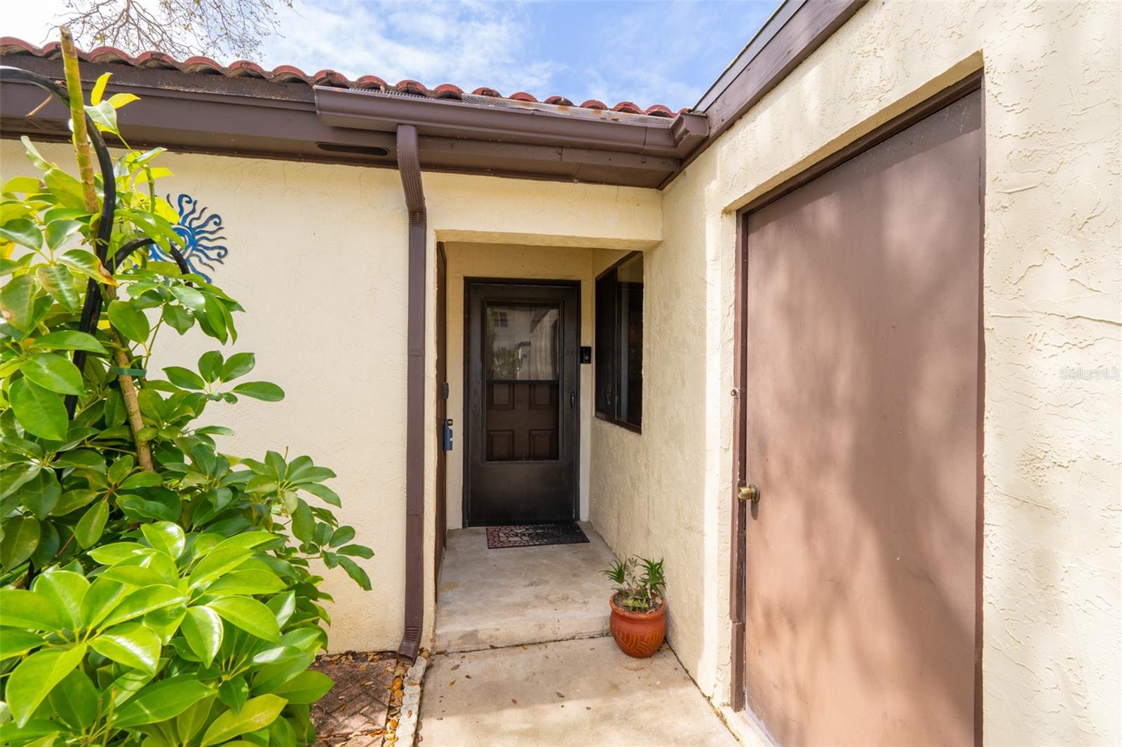 8713 Bay Ct, FL