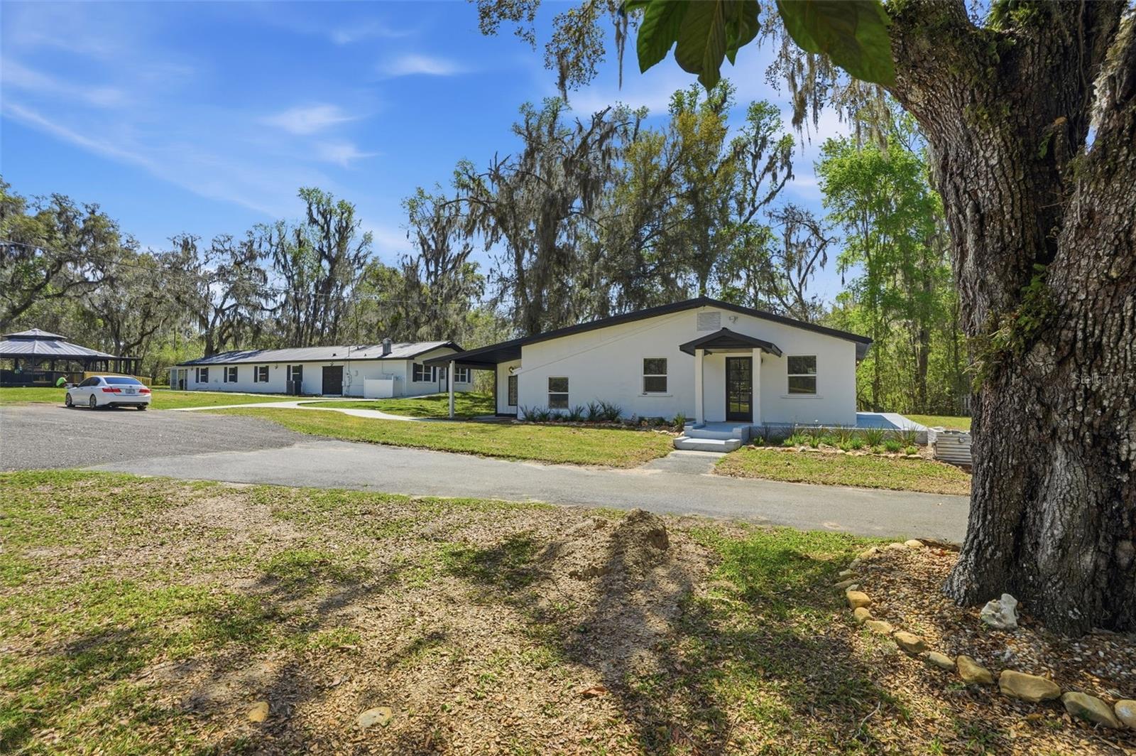 15458 Snow Memorial Hwy, FL