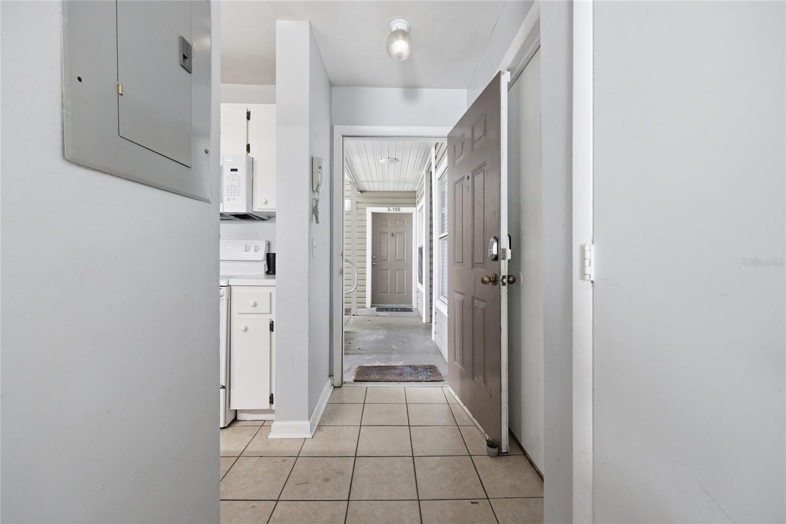 4000 Sw 23rd Unit, FL