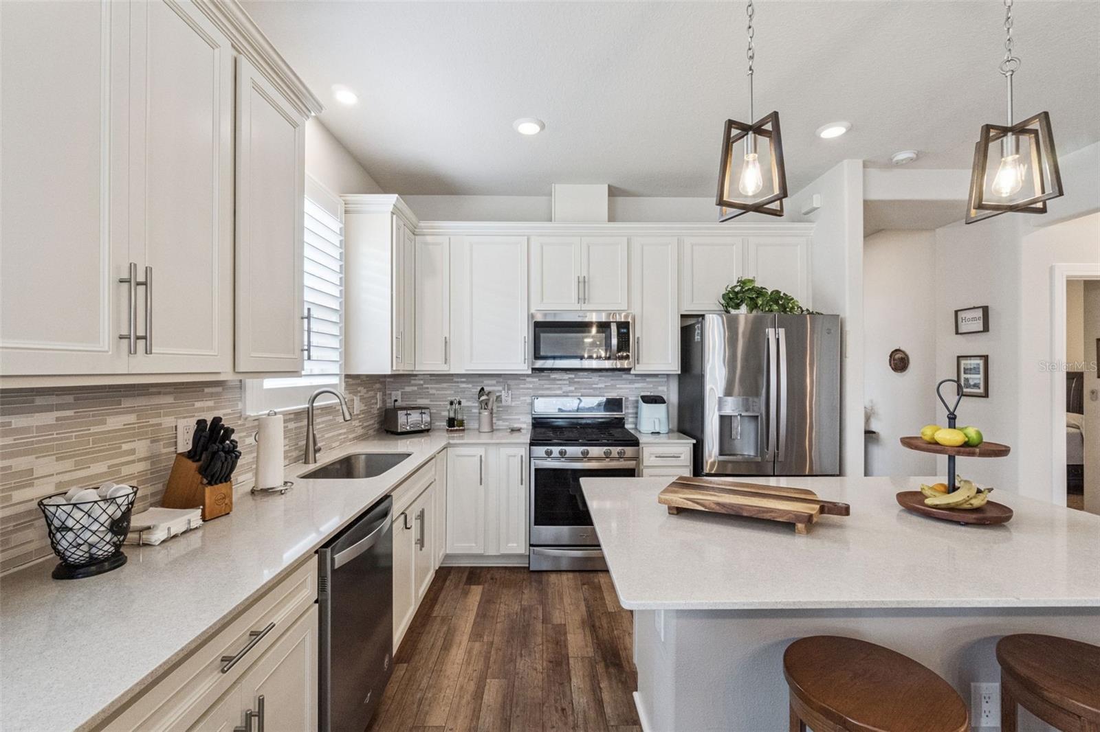 2732 Cherry Blossom Loop, FL