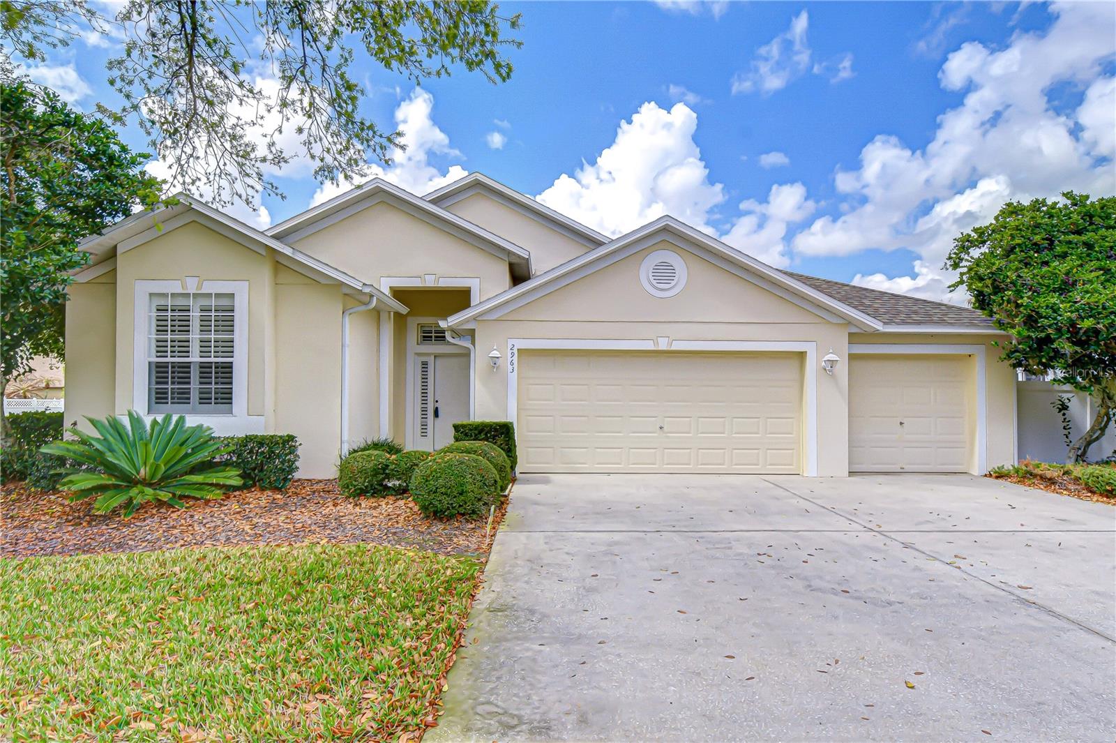 2963 Hickory Grove Dr, FL