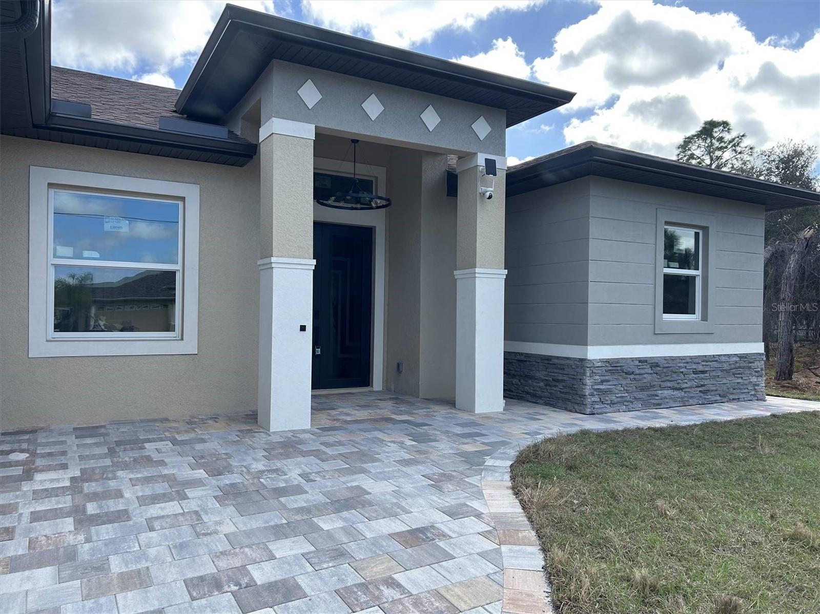 1126 Arredondo St, FL
