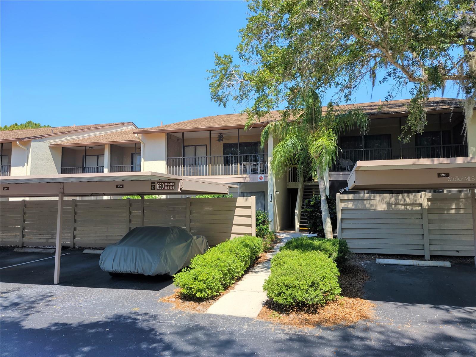 650 Bird Bay Dr E #105, FL