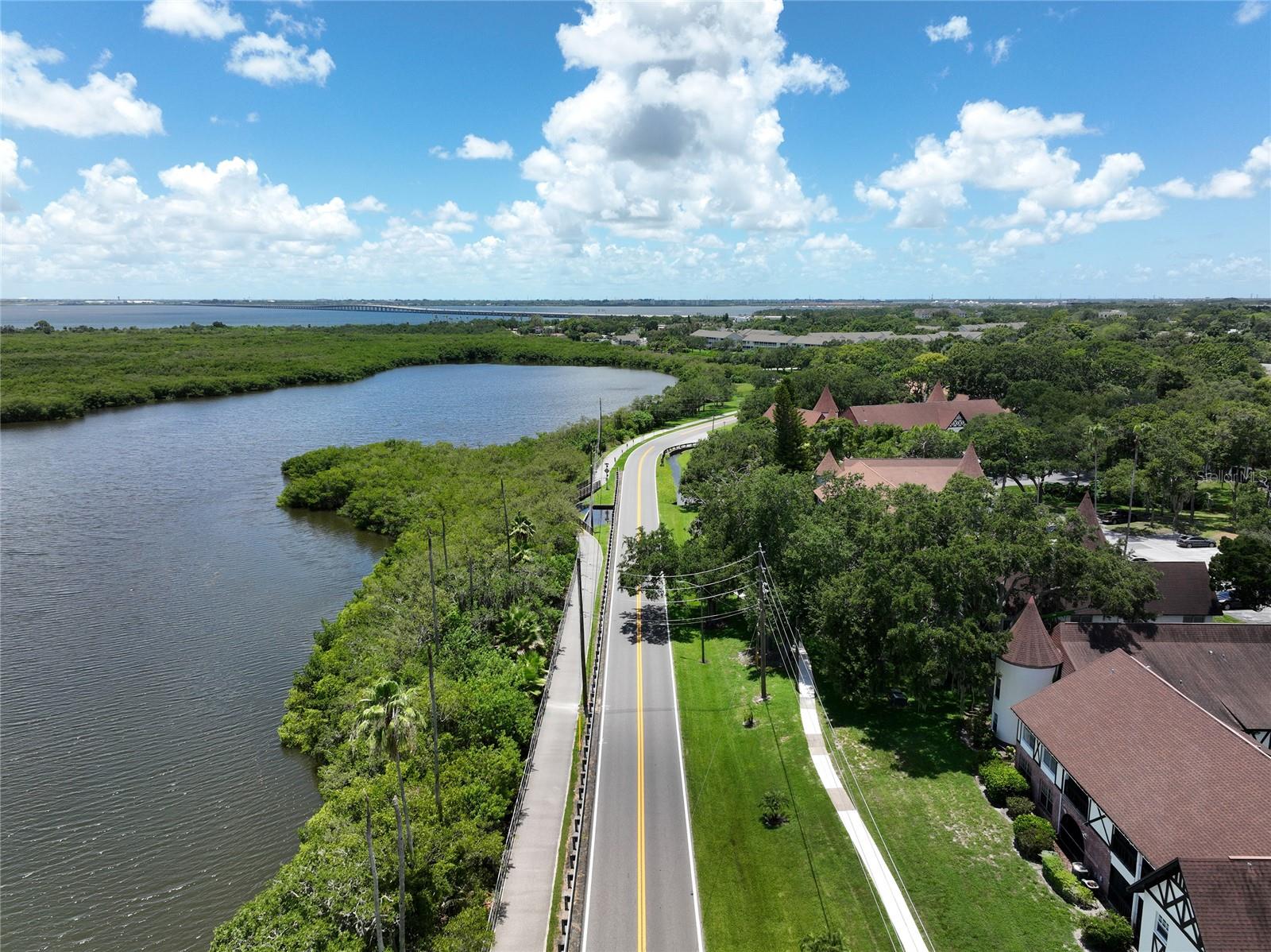 801 2nd Street, FL