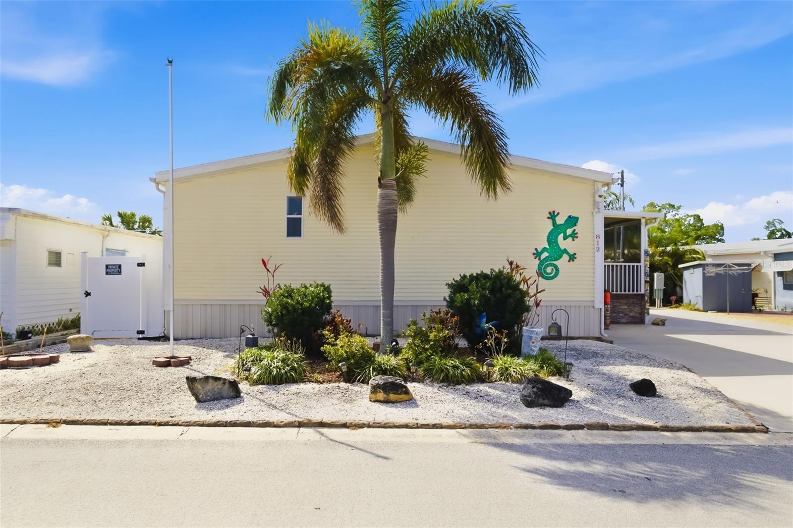 812 50th Avenue Ter W, FL