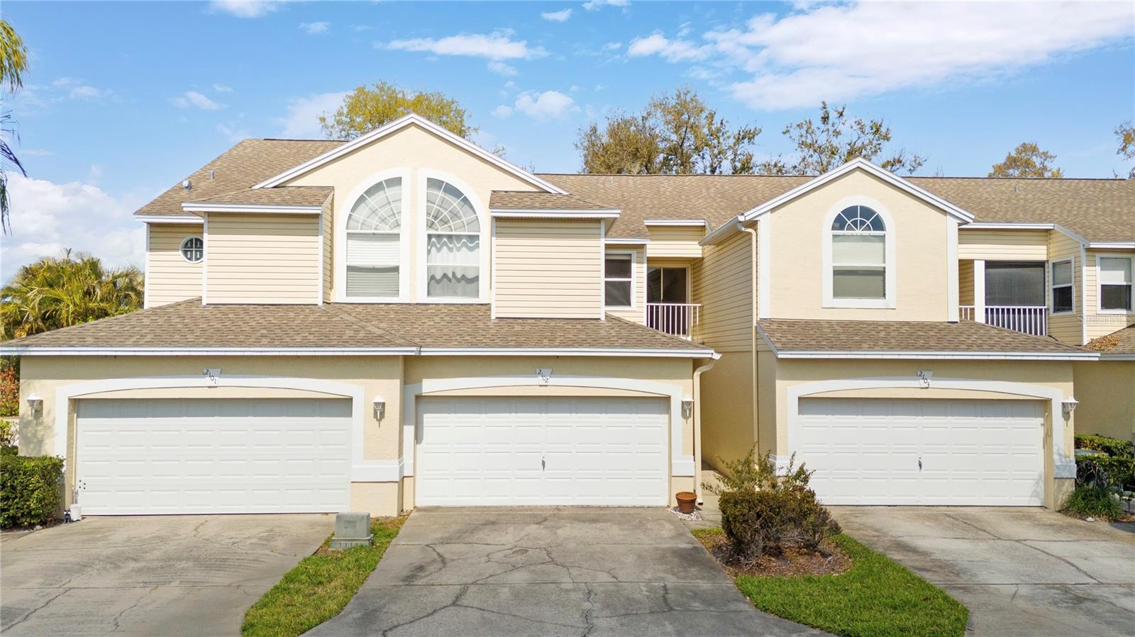 1050 Starkey Rd #2102, FL