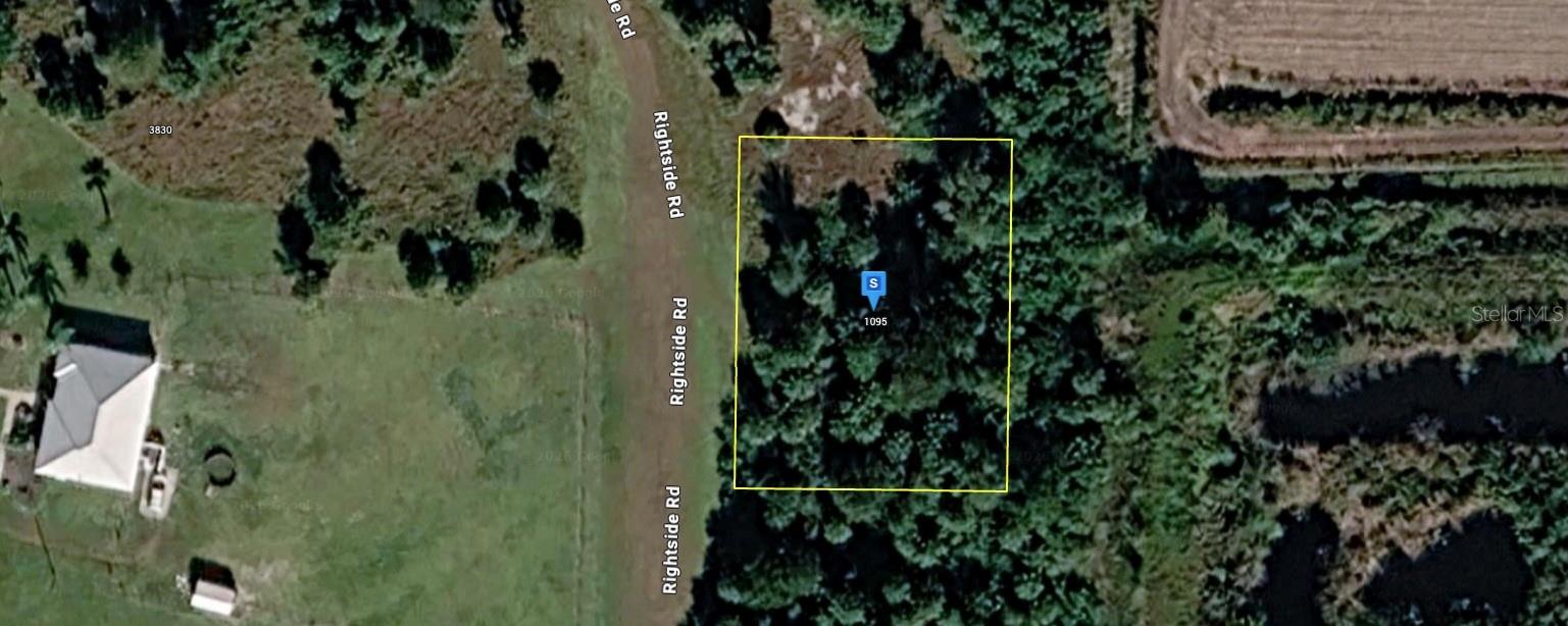 1095 Right Side Road, FL