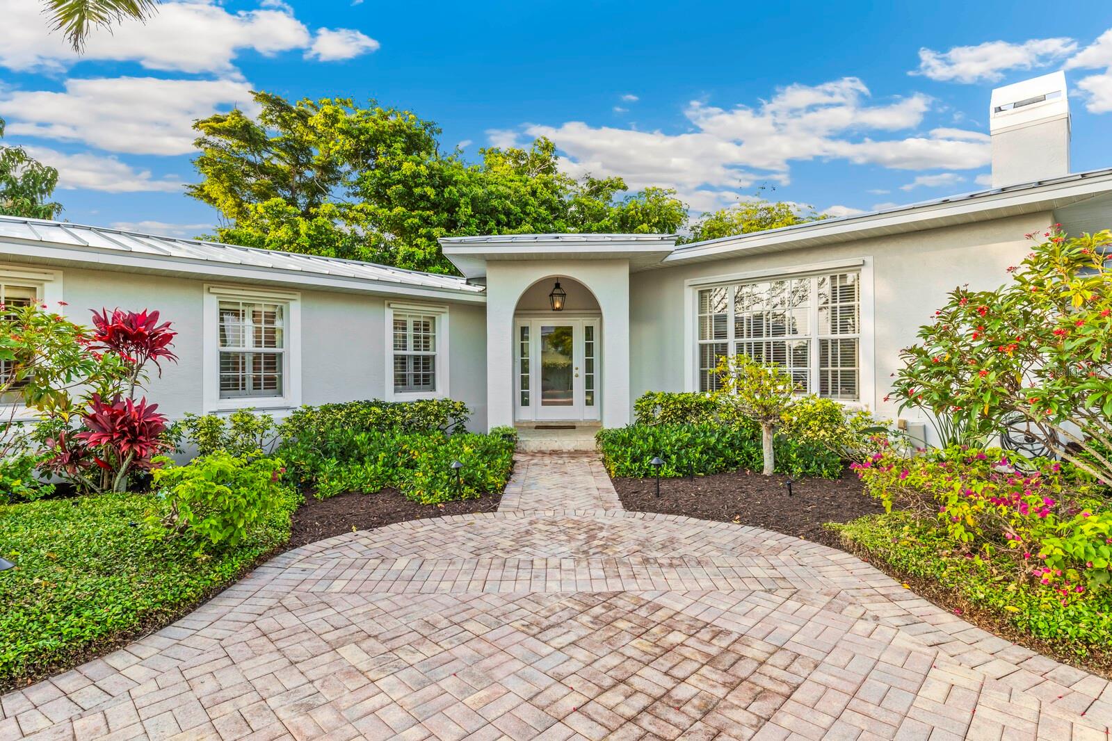 252 Waterways Ave, FL
