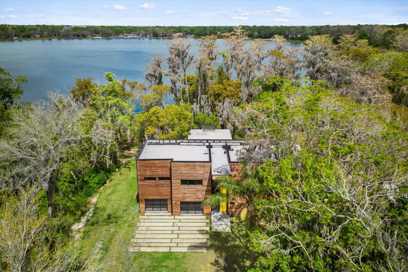 3807 Semoran Boulevard, FL