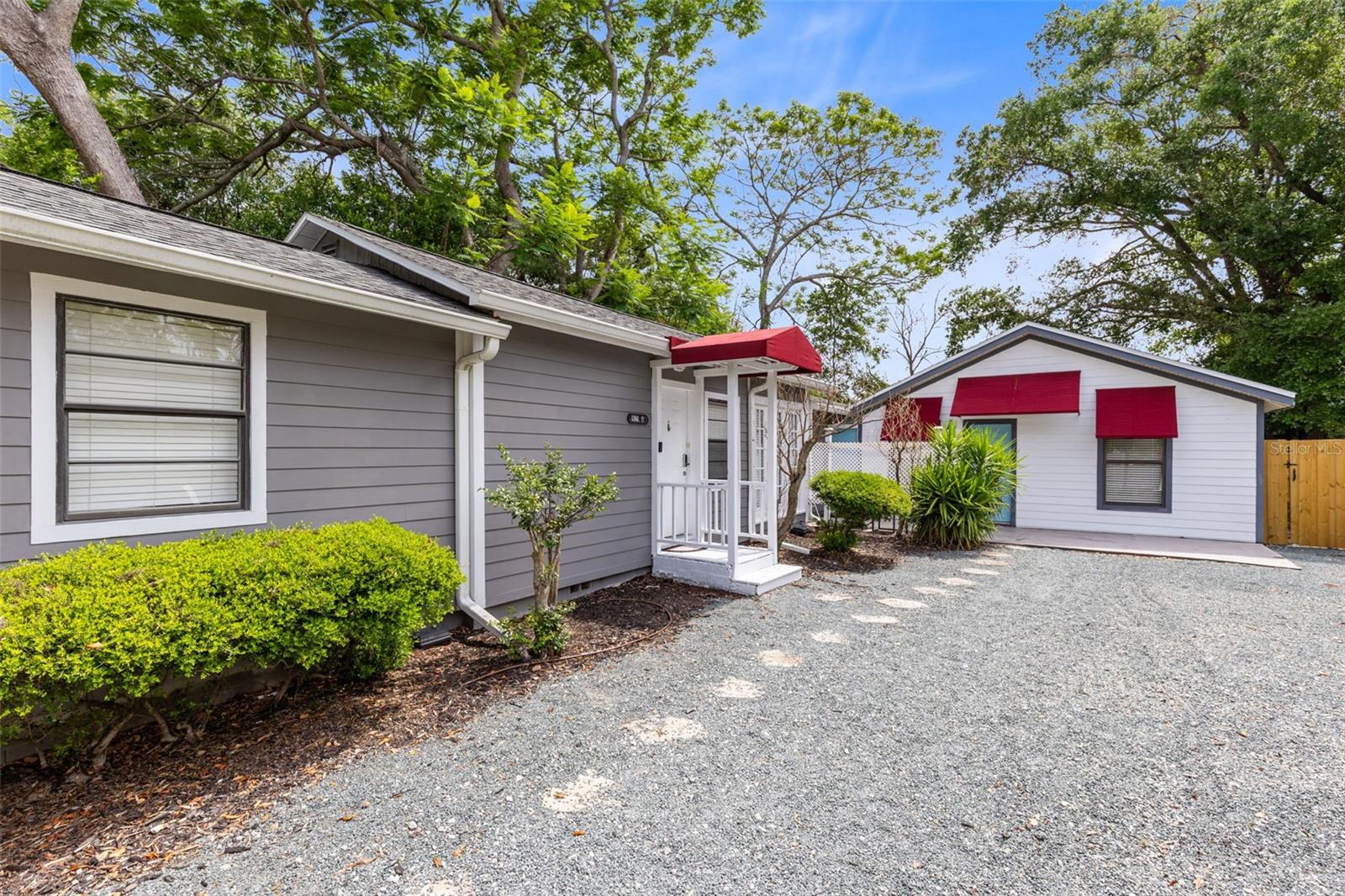 921 Pine Grove Avenue, FL