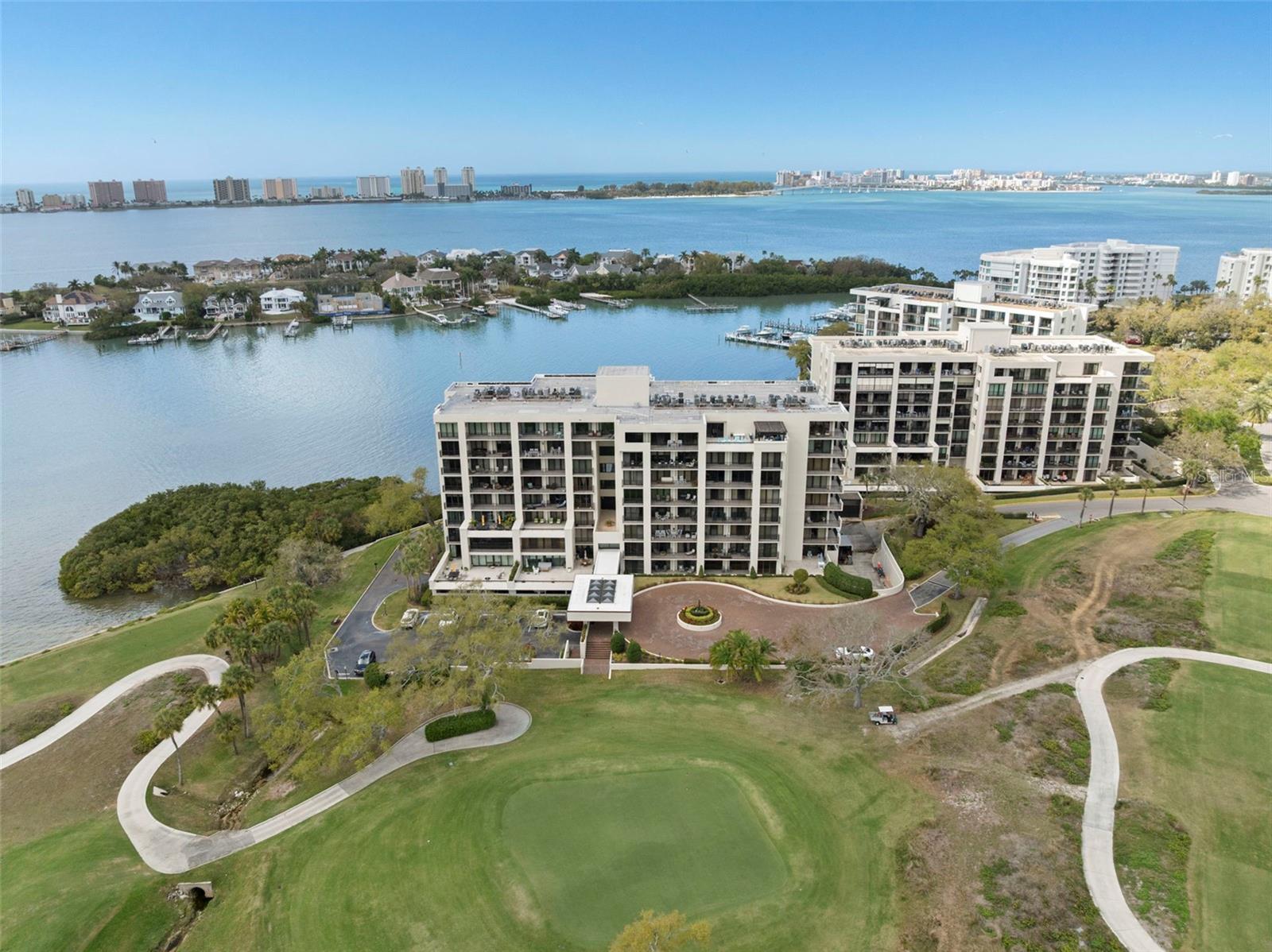 4 Belleview Blvd #108, FL