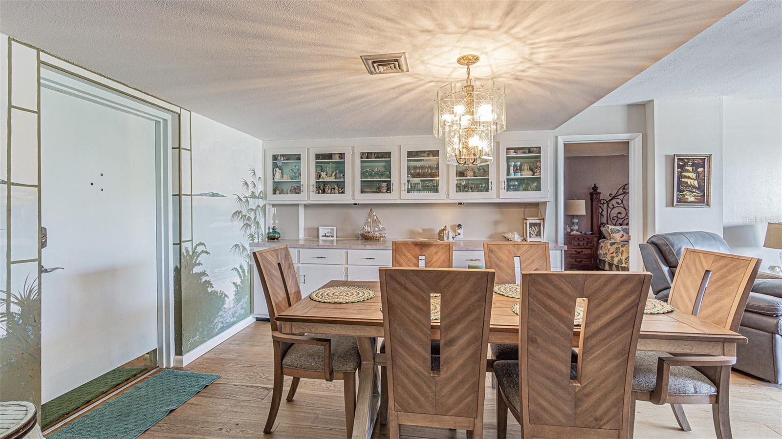 7 Elgin Place, FL
