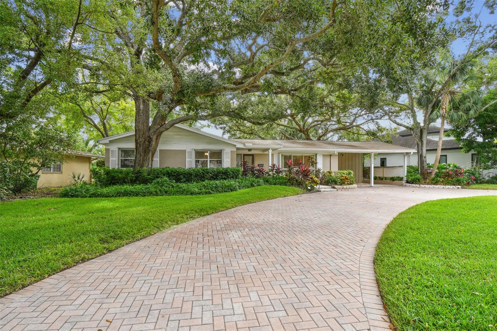 4508 Henderson Blvd, FL