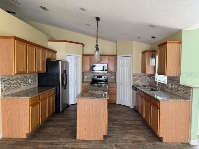 8004 Settlers Creek Lane, FL