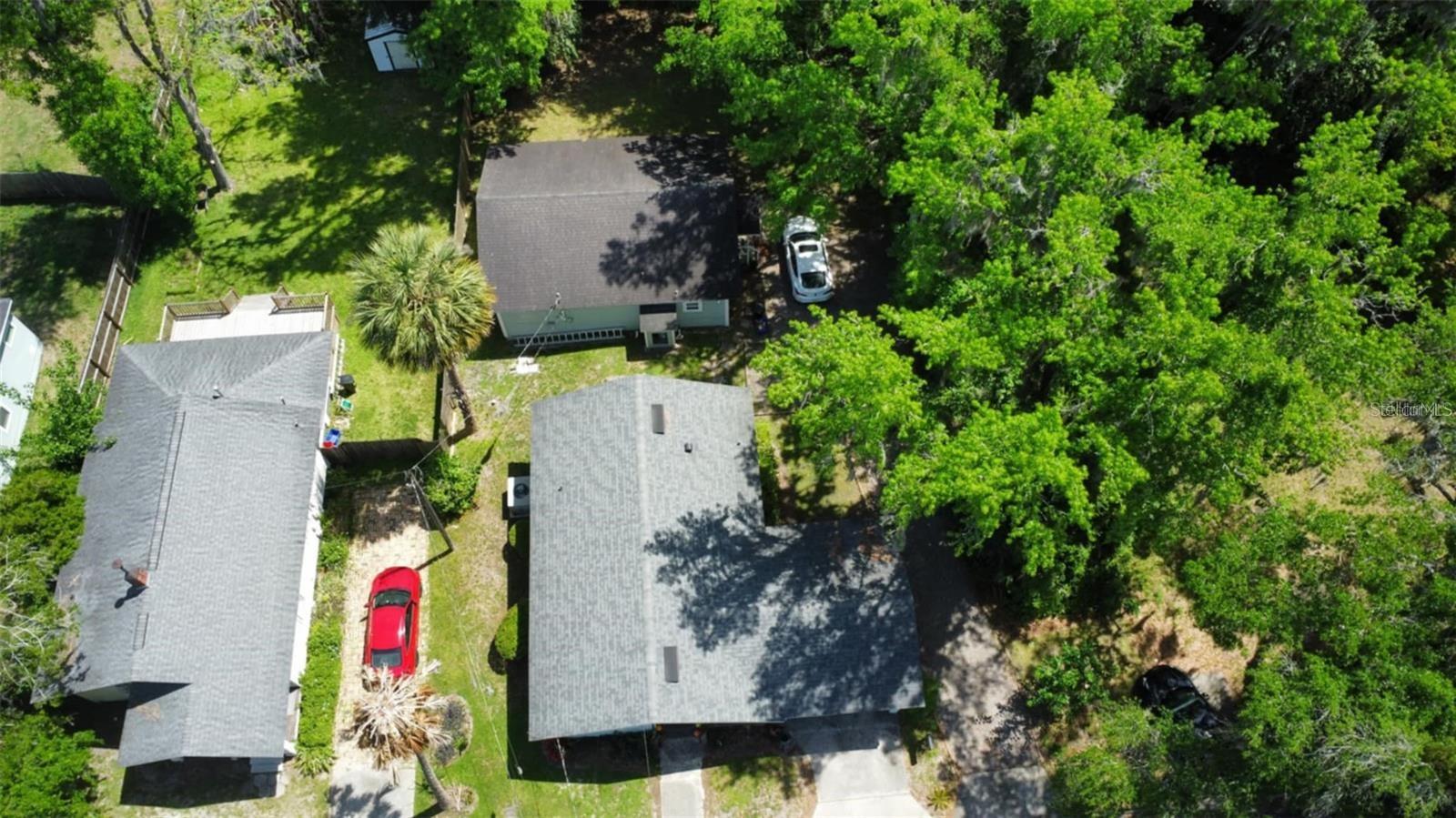 221/223 Se 9th St, FL