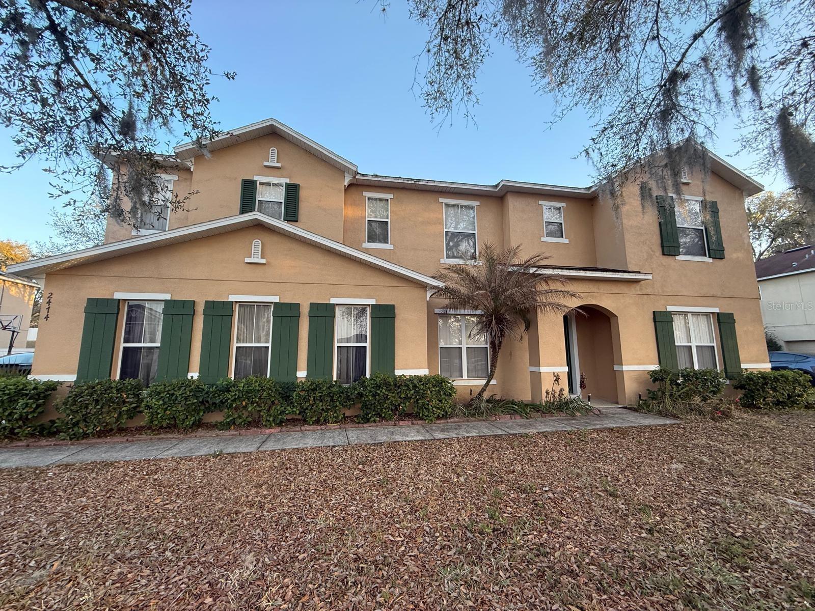 2474 Mallow Oak Court, FL