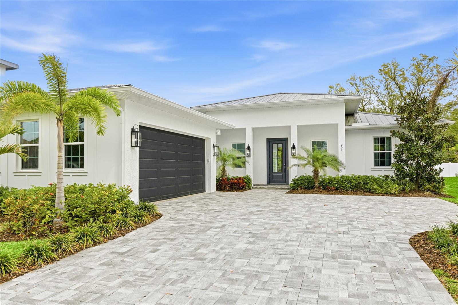 201 S Shade Ave, FL