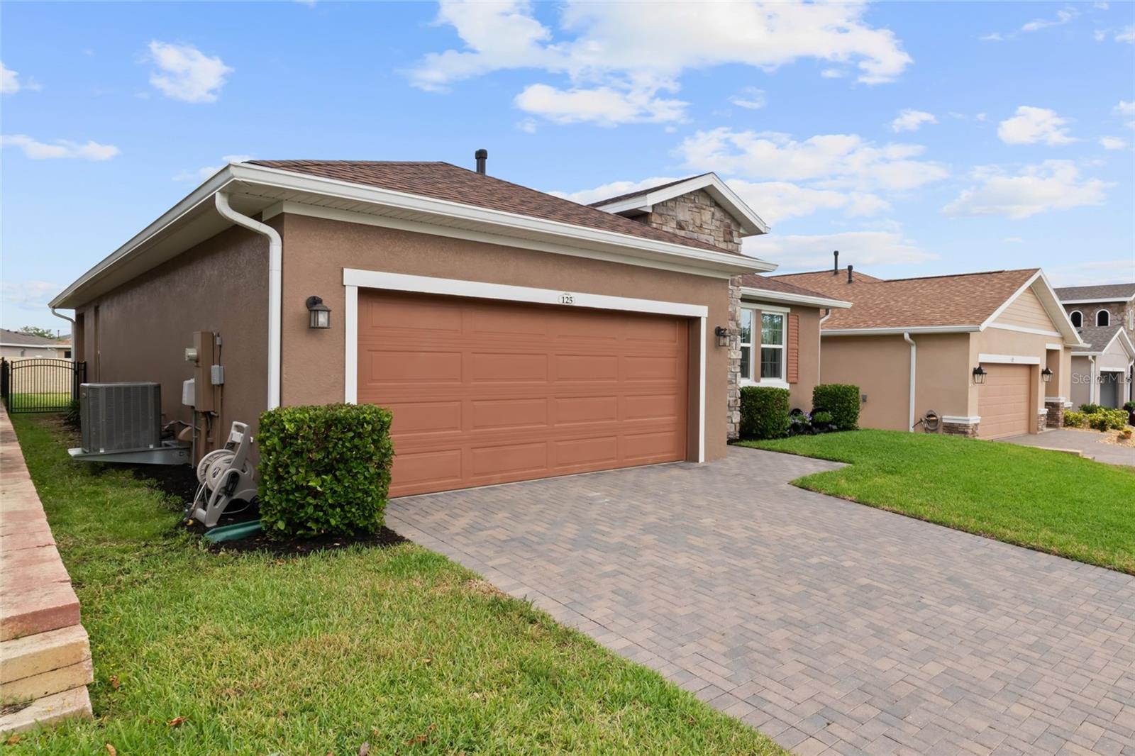 125 Silver Maple Rd, FL