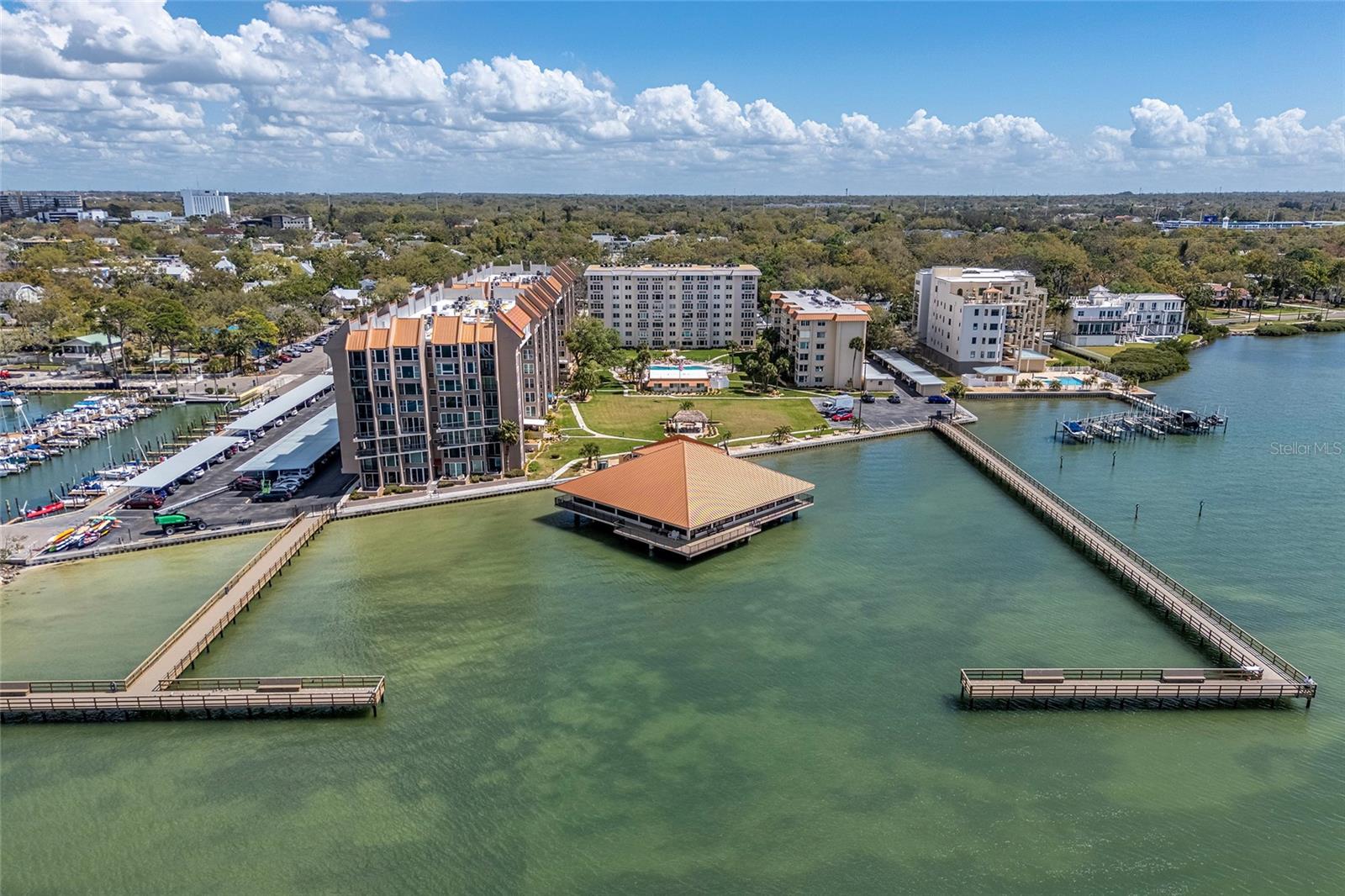 620 Edgewater Drives, FL
