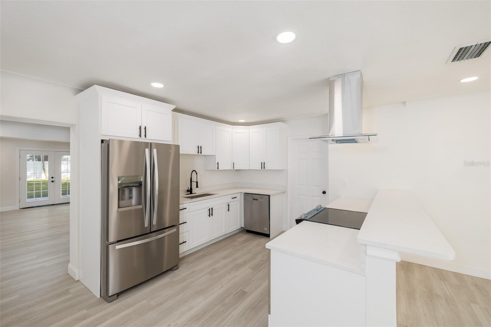 3947 Overlook Drive, FL