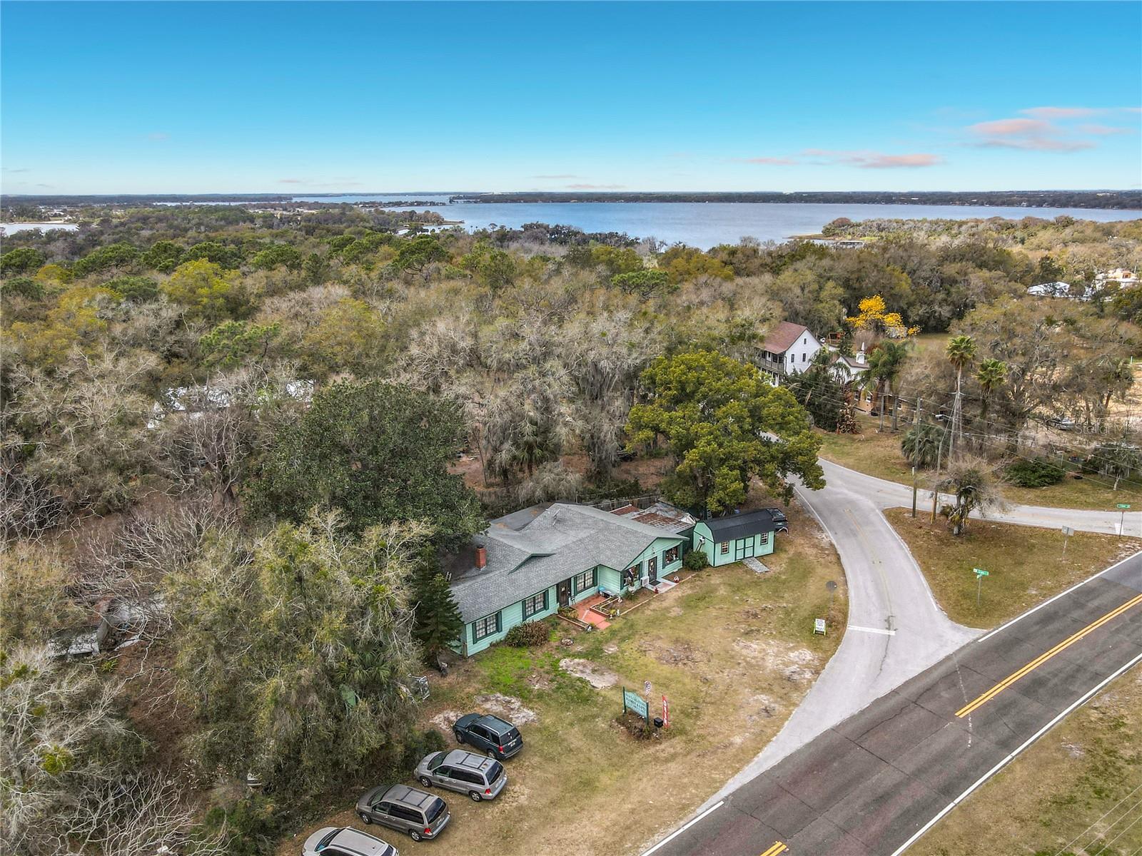 6942 Old Highway 441, FL