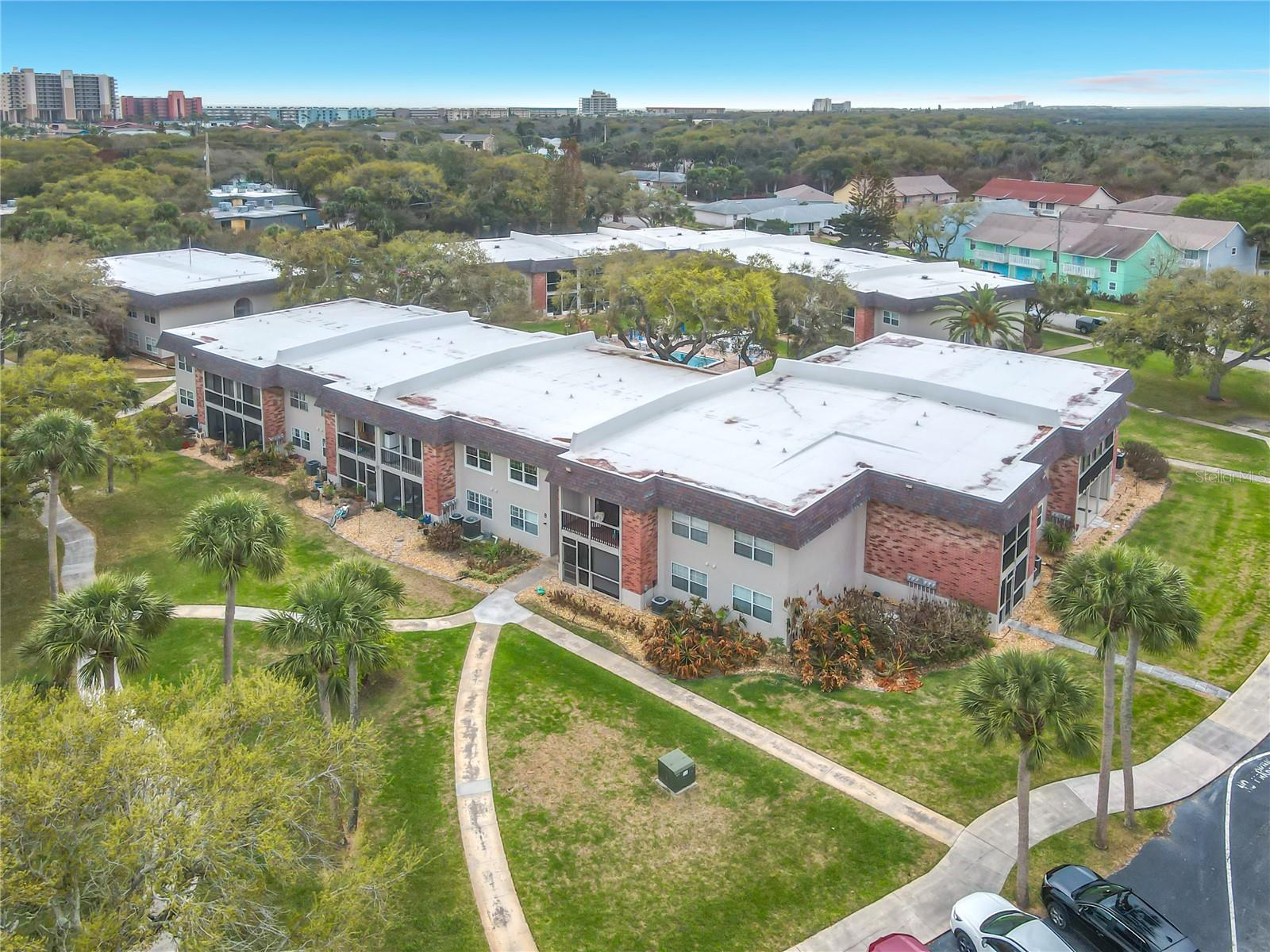 3800 Saxon Drive, FL