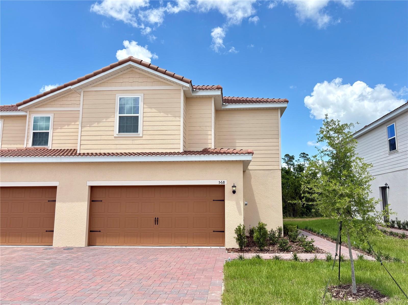 568 Bay Leaf Drive, FL