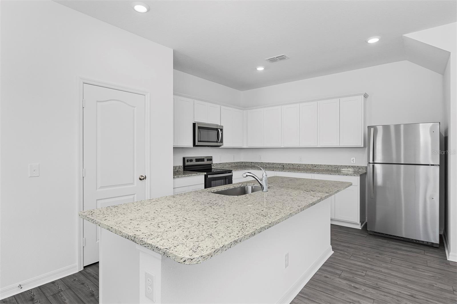 568 Bay Leaf Drive, FL